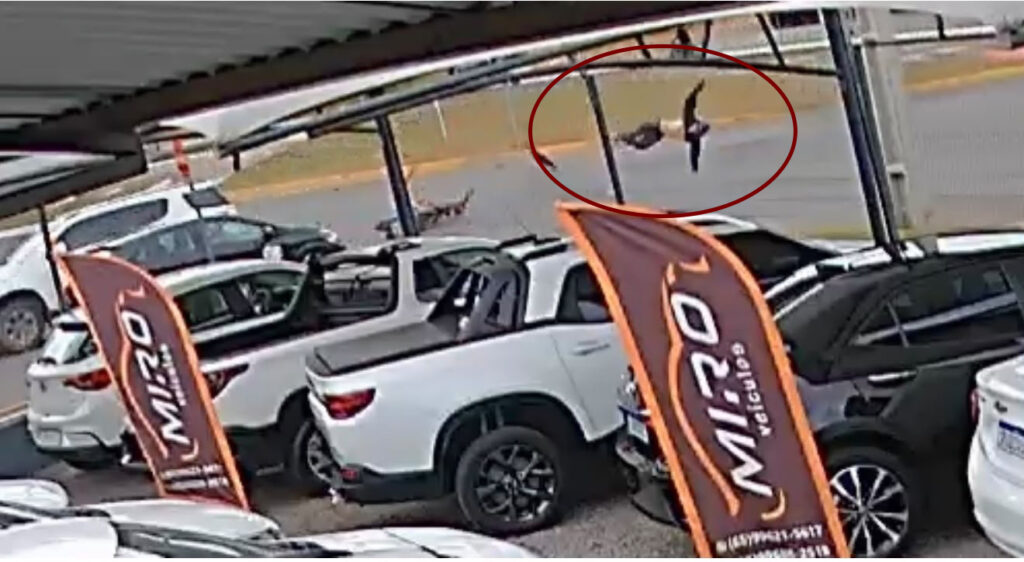 Motociclista de 17 anos fica ferido após ser arremessado em colisão em Nova Mutum